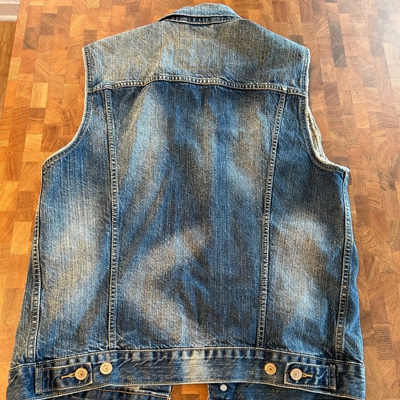 Levi's Denim Vest - Picture 2 of 3